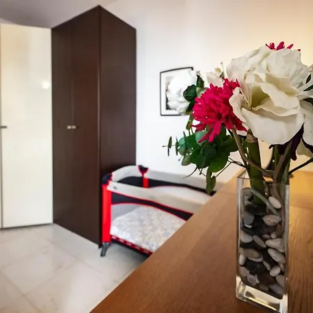 In Villa-giardino-50 M Dal Mare Lägenhet Avola