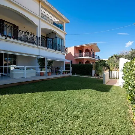 In Villa-giardino-50 M Dal Mare Apartment *